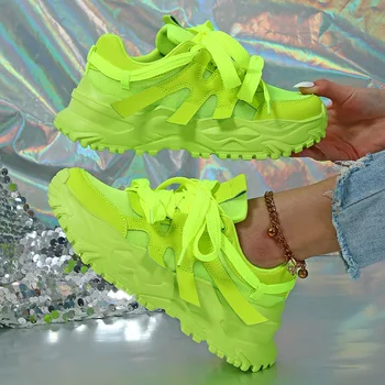 Весенне-зеленые кроссовки на платформе, дышащая повседневная обувь на толстой подошве, женская обувь на шнуровке, новинка 2024 года, модная обувь для прогулок на открытом воздухе, пара